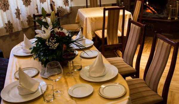 Restoran Zlatibor povoljne cene,specijaliteti Zlatibor,najbolja hrana Zlatibor,najbolji restoran Zlatibor